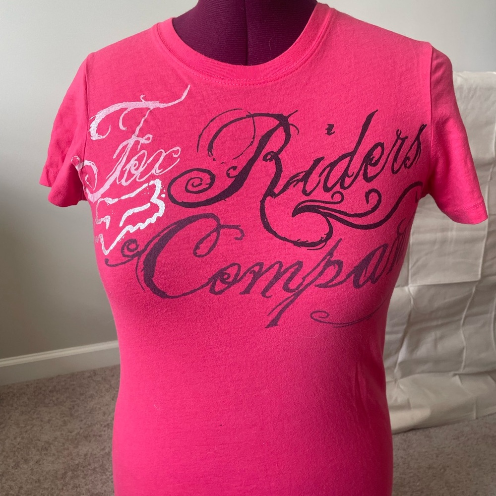 🦊 Fox Girls Coral Pink Riders T-shirt